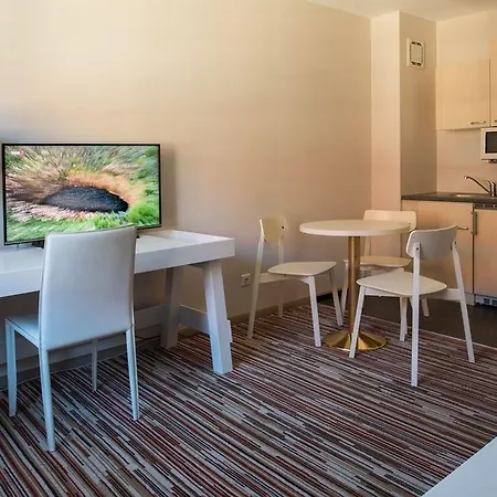 Hotel Western Quintessenz-forum 4*