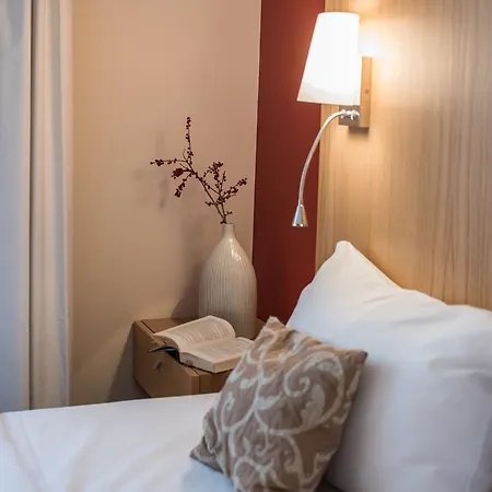 Hotel Western Quintessenz-forum 4*