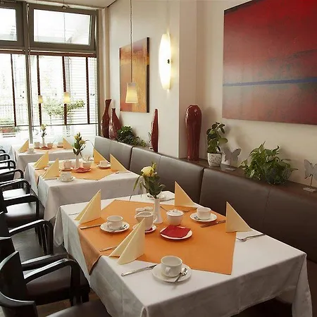 Western Quintessenz-forum 4* Dresde