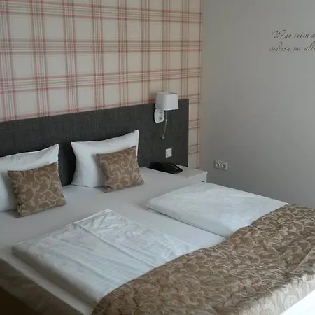 Western Quintessenz-forum 4* Drážďany